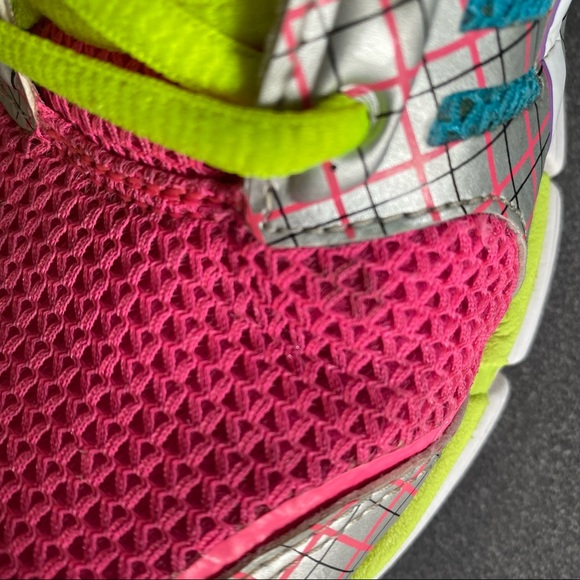 ASICS Gel Cirrus33 Running Shoes Womens 8.5 Silver Pink Athletic Sneakers - Picture 3 of 6